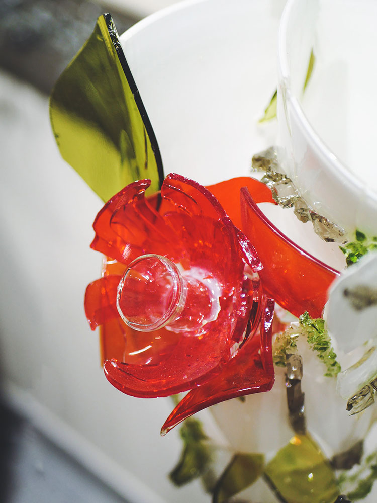 Gros_plan-Du chaos renait l'espoir-4