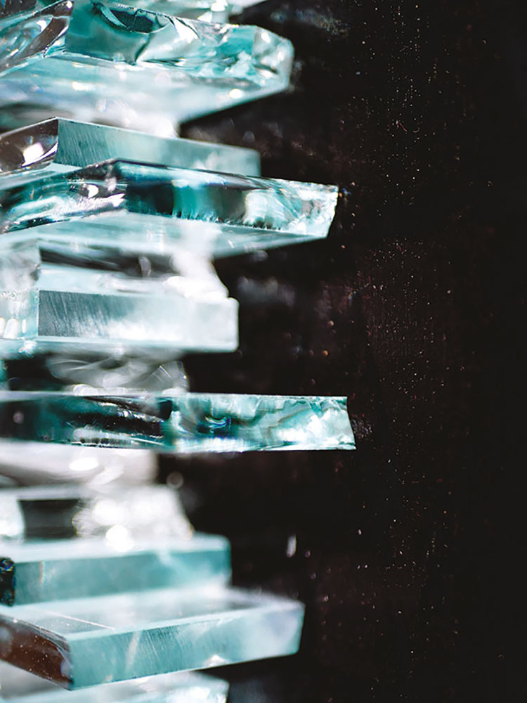 Gros_plan-Trait-d'union-2-B